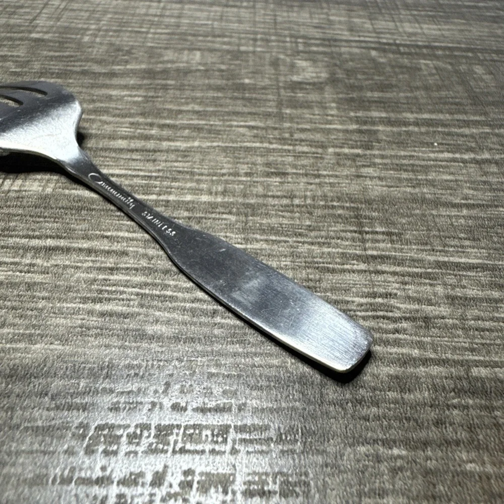 Oneida Community PAUL REVERE Stainless Satin Silverware CHOICE Fork